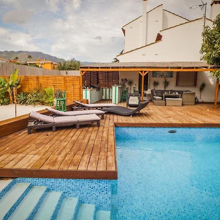 ألاورين ذي ر تورّي Chic Guesthouse المظهر الخارجي الصورة