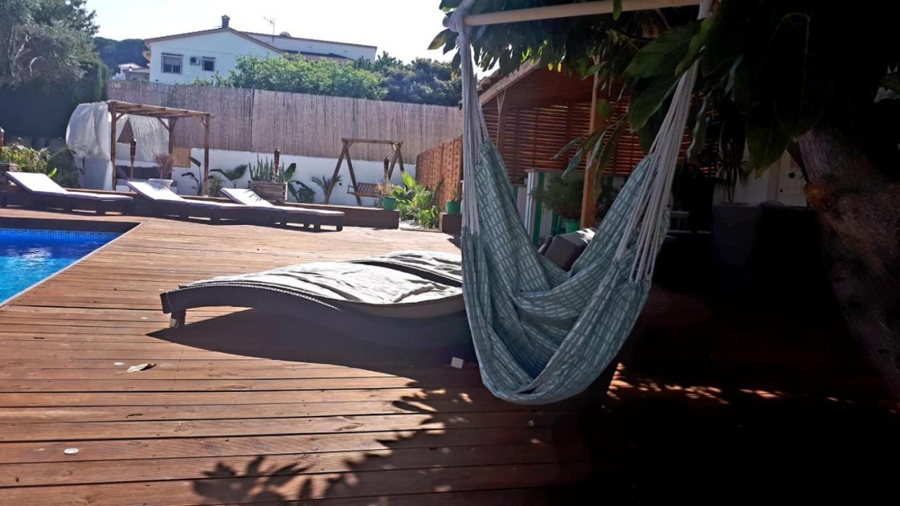 ألاورين ذي ر تورّي Chic Guesthouse المظهر الخارجي الصورة